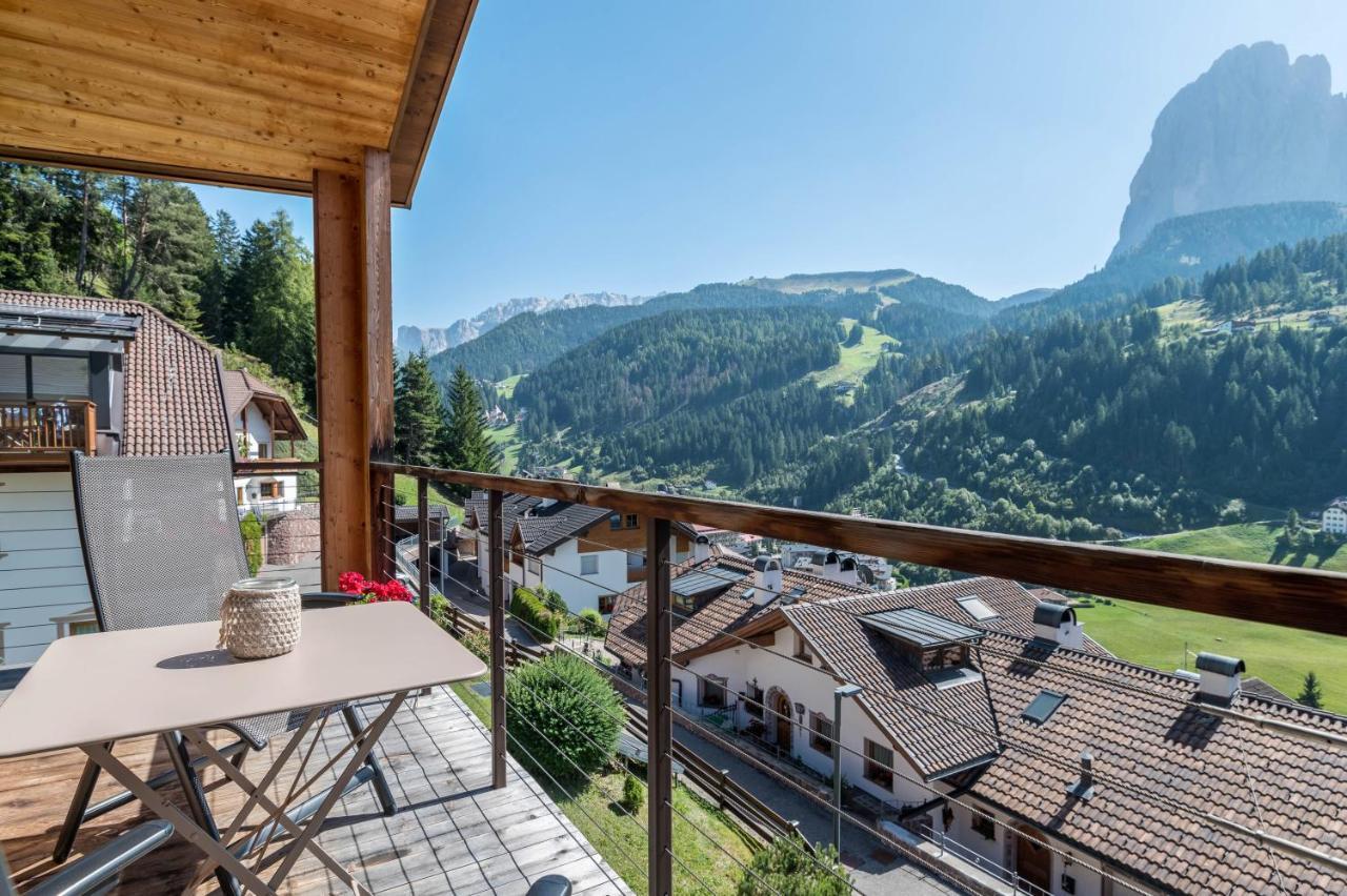 Vista Dolomites Apartment Liberty Santa Cristina Val Gardena المظهر الخارجي الصورة