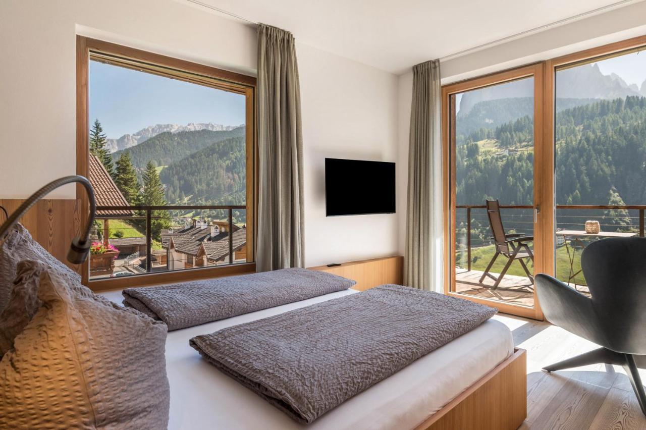 Vista Dolomites Apartment Liberty Santa Cristina Val Gardena المظهر الخارجي الصورة